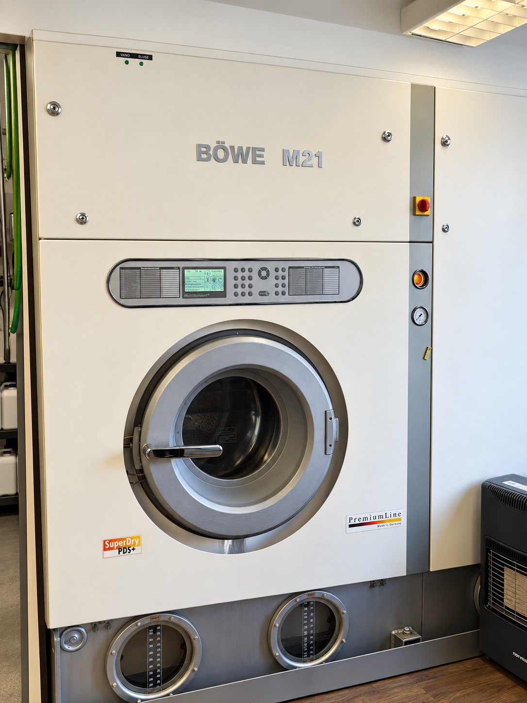 BÖWE M21 rensemaskine hos Menzer & Enevoldsen